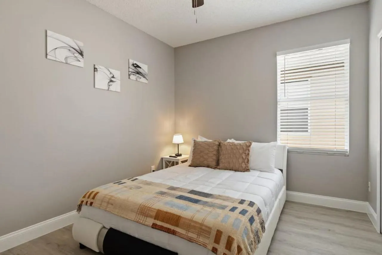 Lovely Villa With Beautiful Pool Close To Disney Davenport